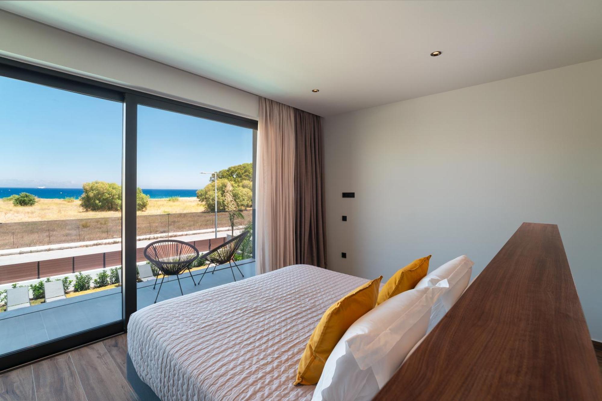 Momentum Villas Lalyssos Eksteriør billede