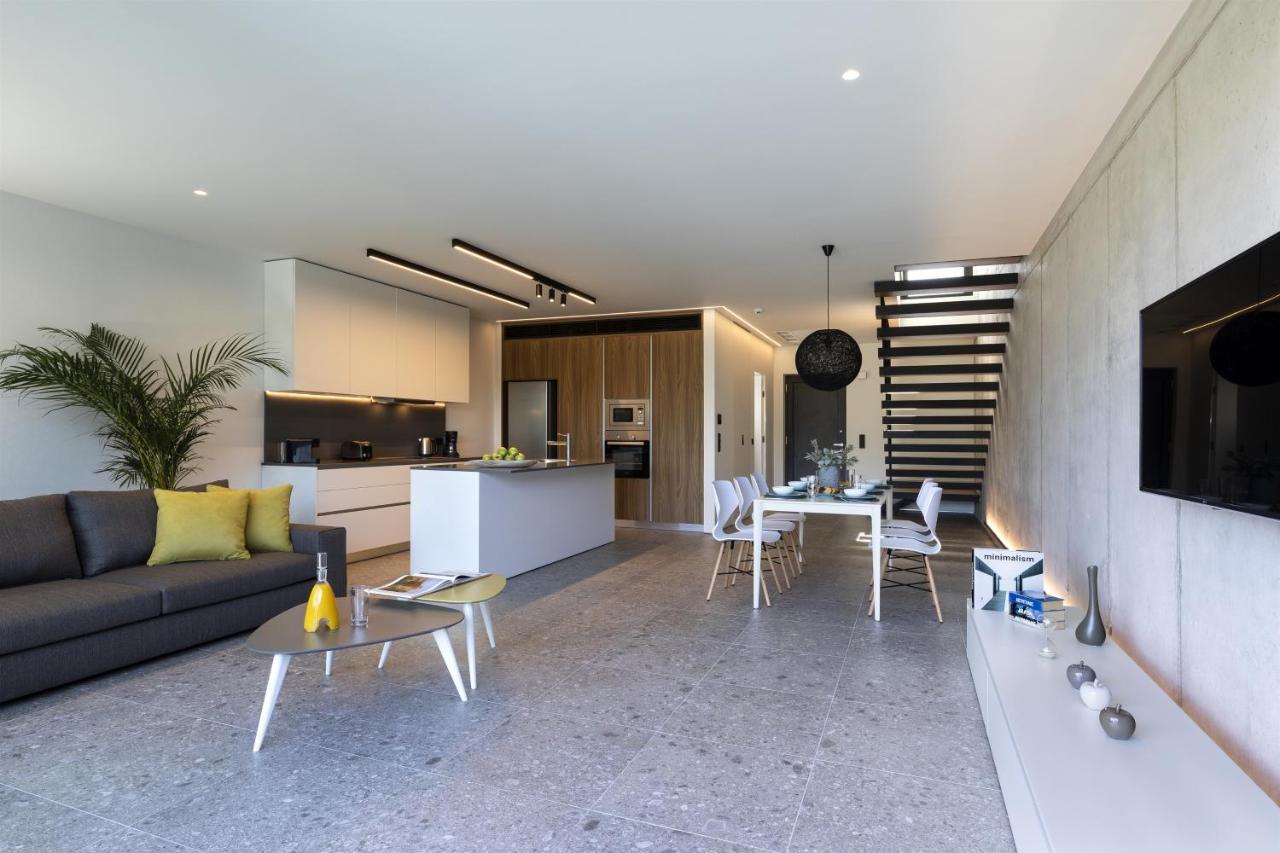 Momentum Villas Lalyssos Eksteriør billede
